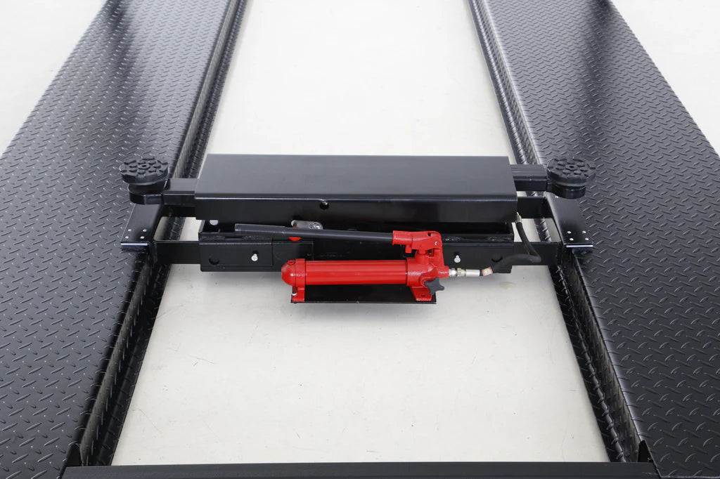 Halo Lifts Hand Pump Sliding Jack 1.5 Ton Capacity - 4 Post Car Hoist